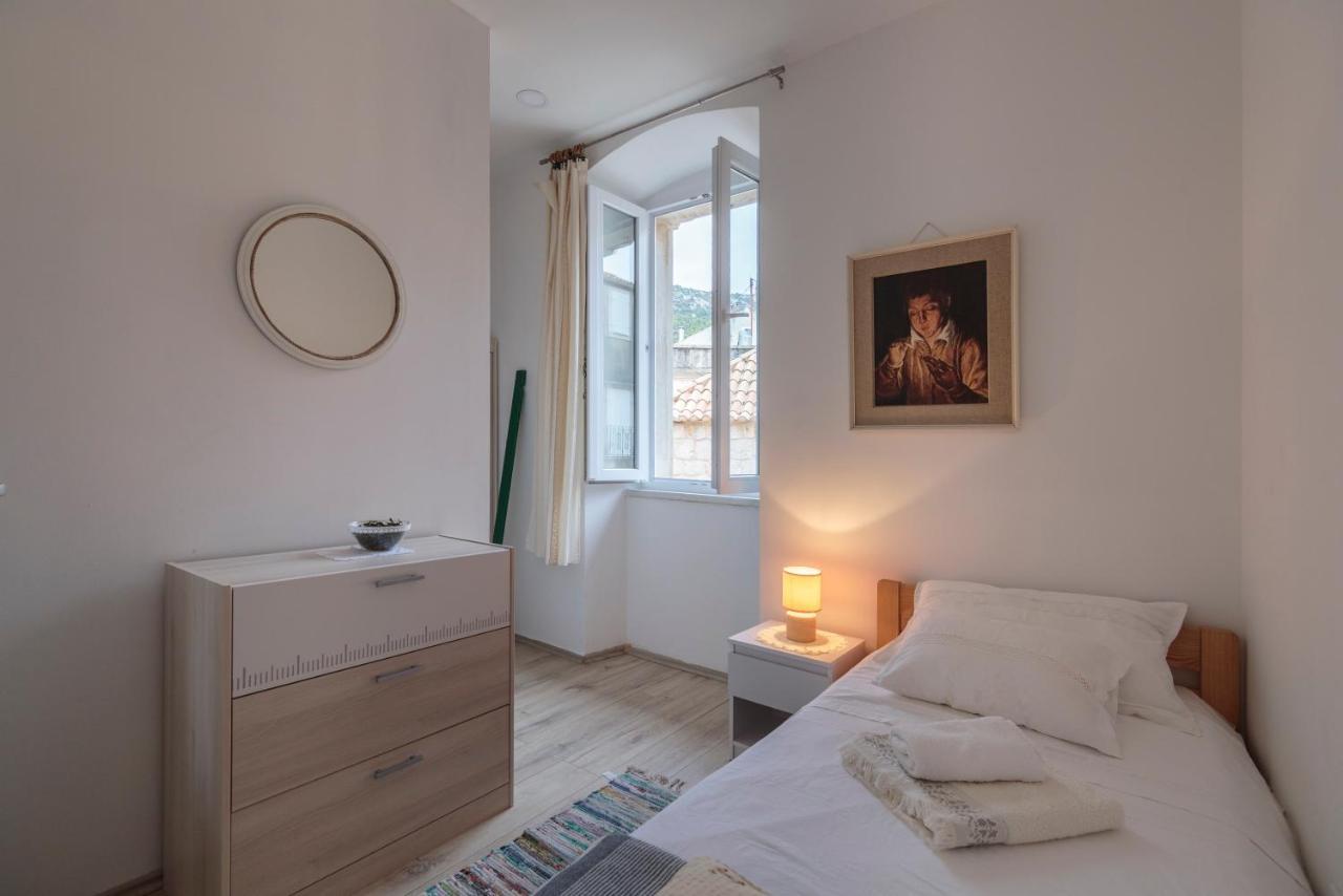 Apartment Esa Komiža Kültér fotó