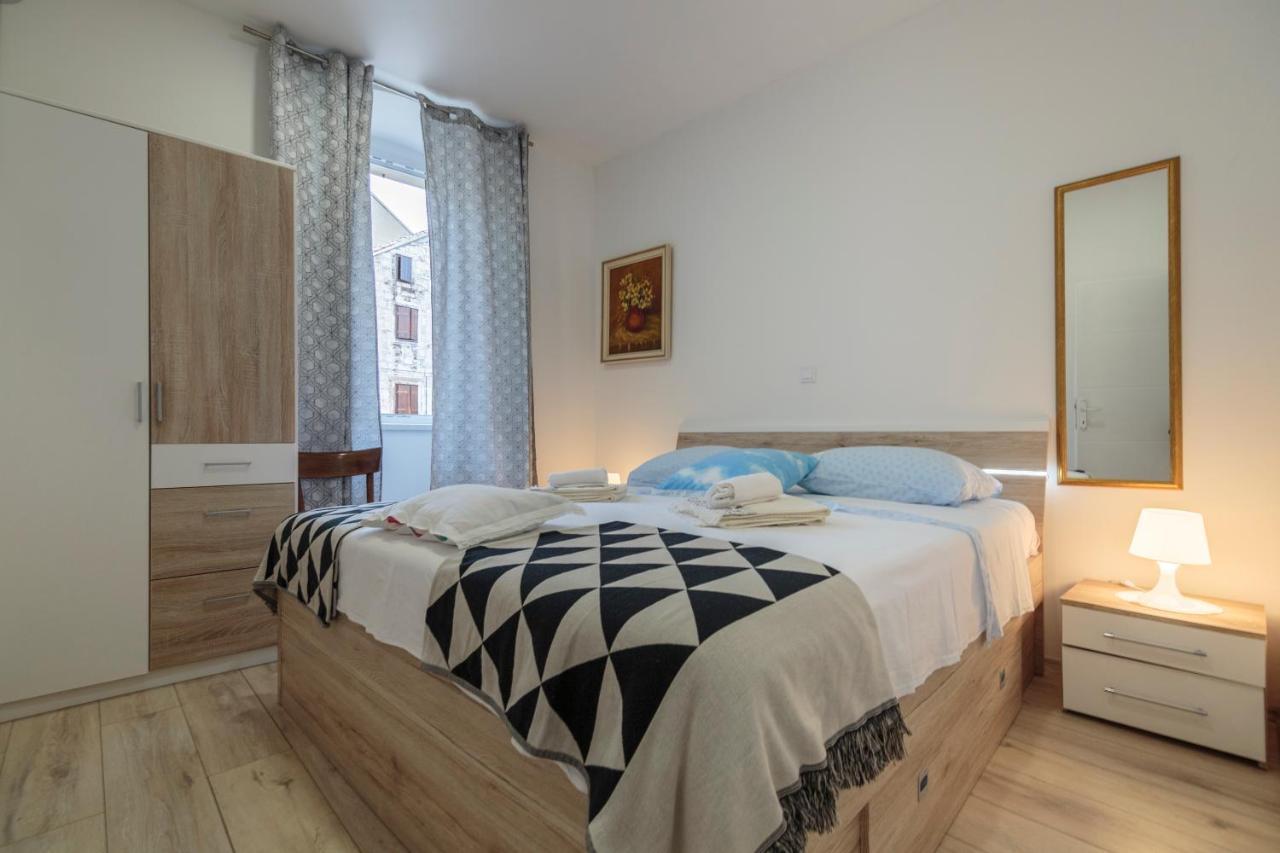 Apartment Esa Komiža Kültér fotó